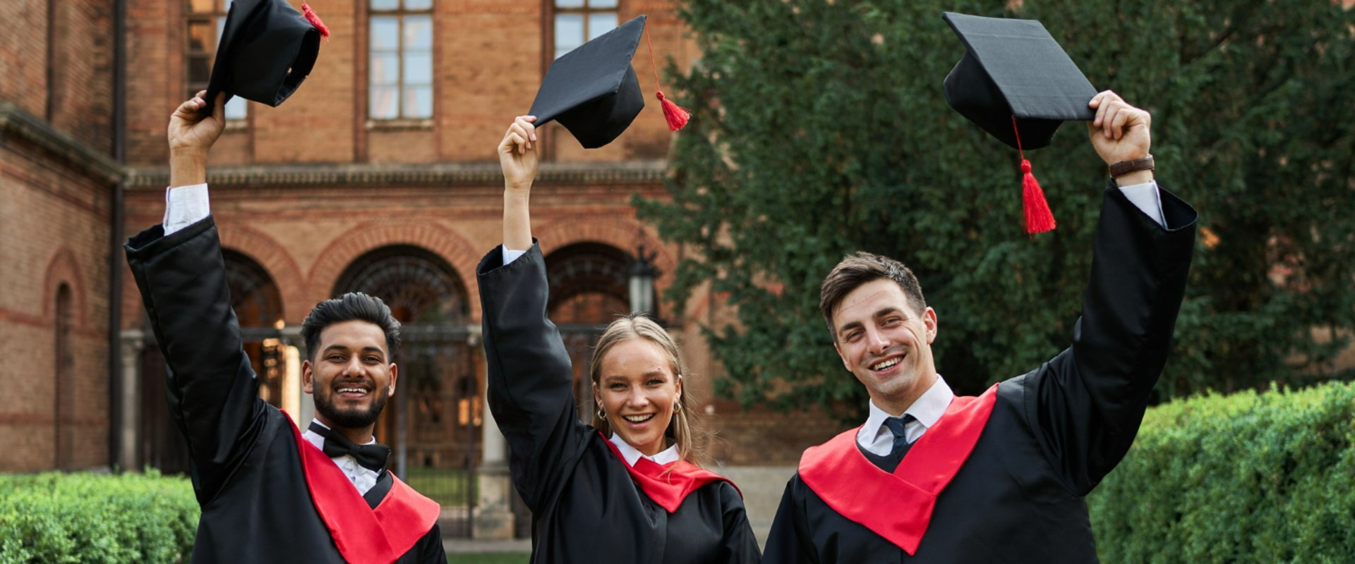 Factors to Consider When Choosing a University